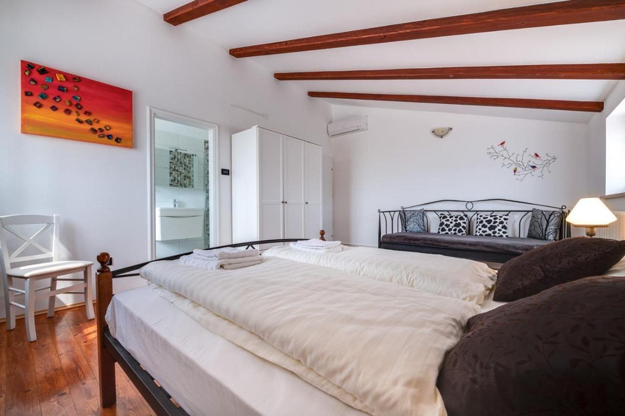 Villa Tanga Rovigno Esterno foto