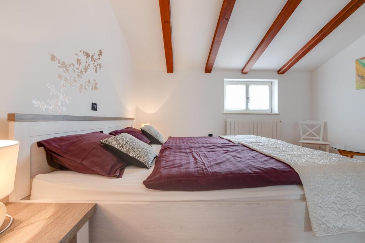 Villa Tanga Rovigno Esterno foto